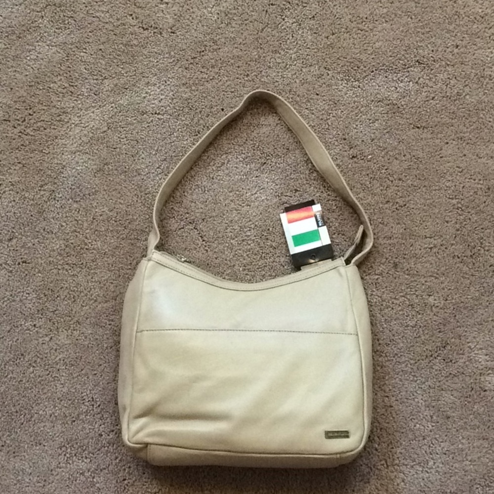 NWT Tan Handbag Wilson’s Leather